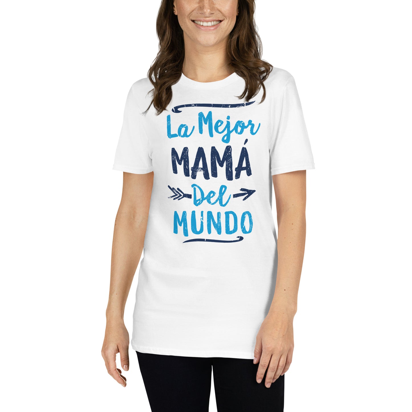 mujer con camiseta la mejor mama del mundo blanca