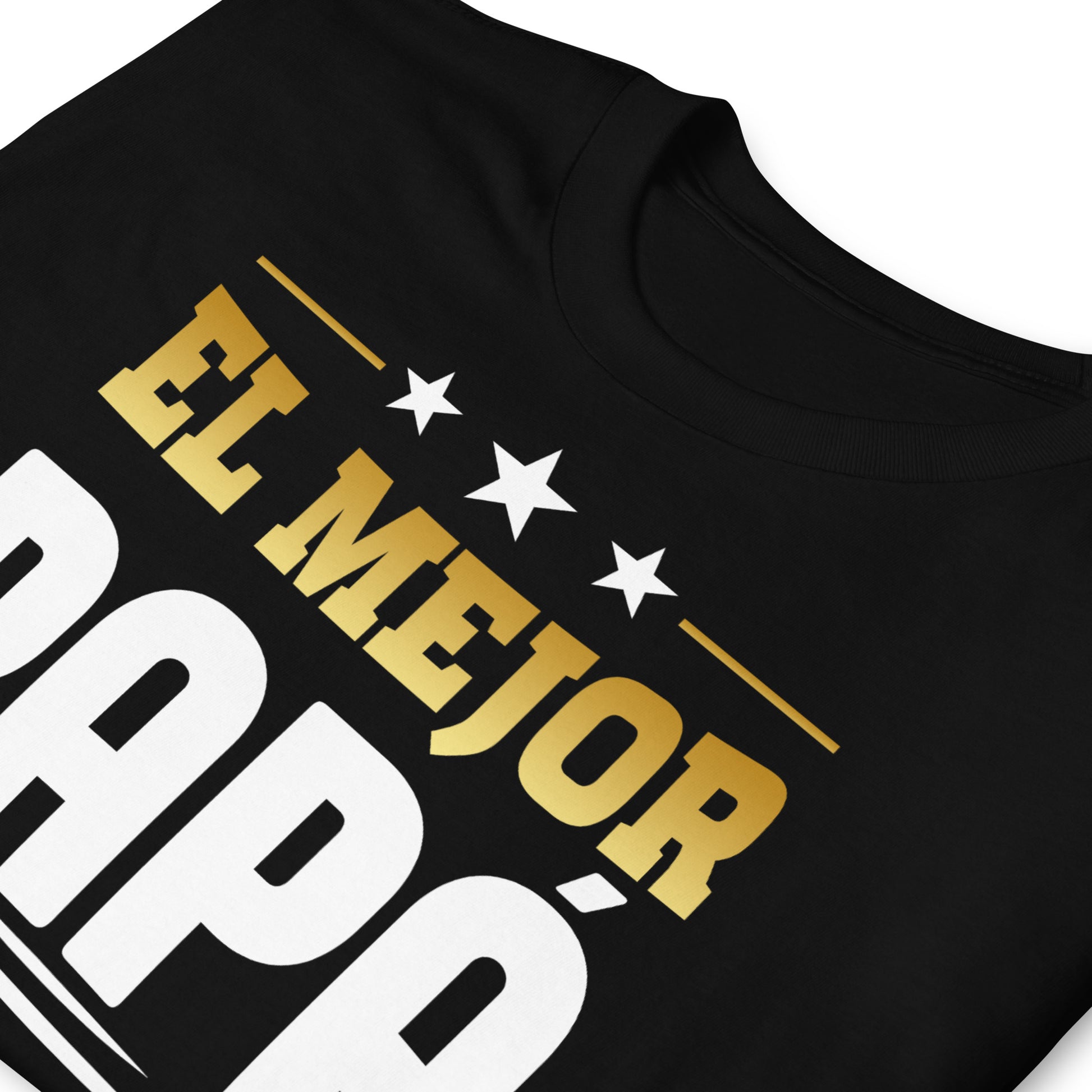 detalle de camiseta el mejor papa del mundo negra