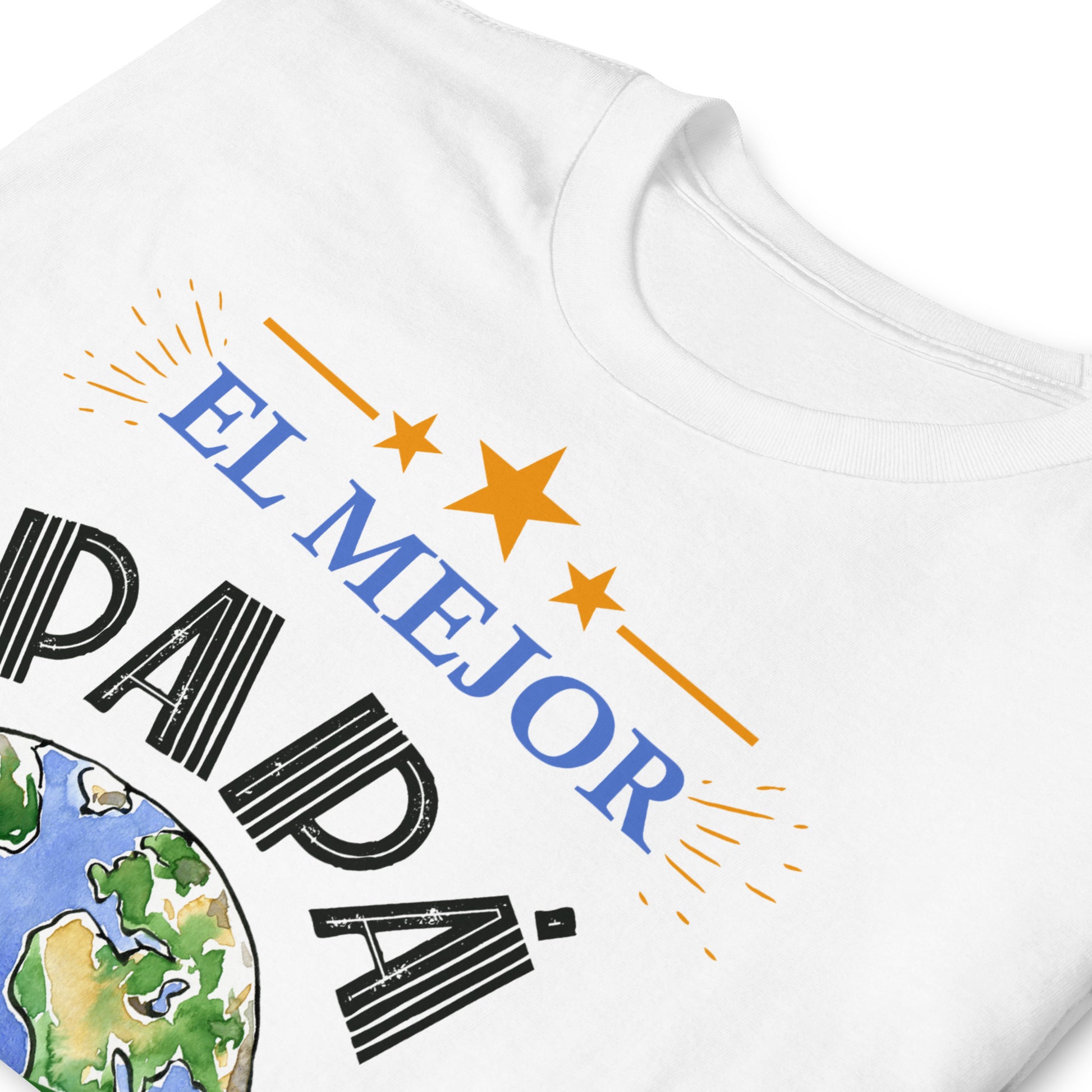 detalle de camiseta el mejor papa del mundo blanca