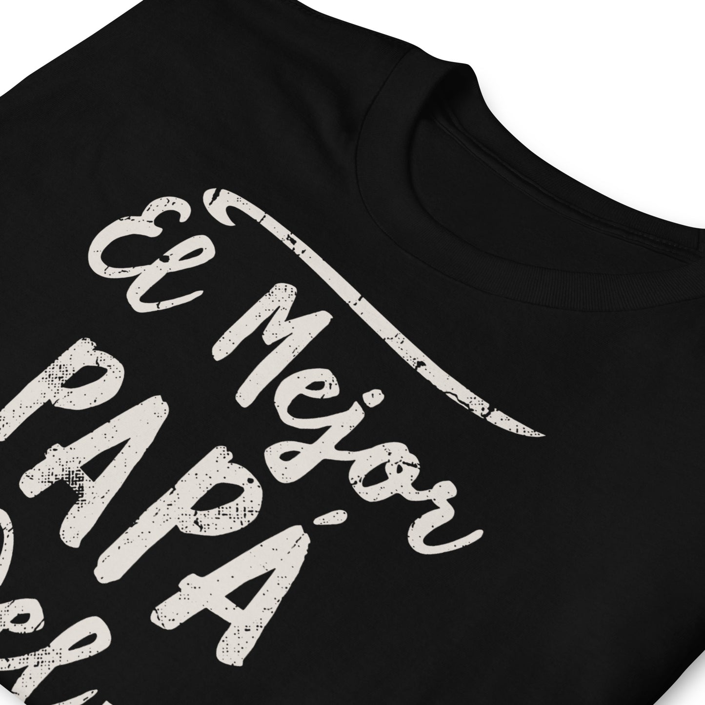 detalle de camiseta el mejor papa del mundo negra