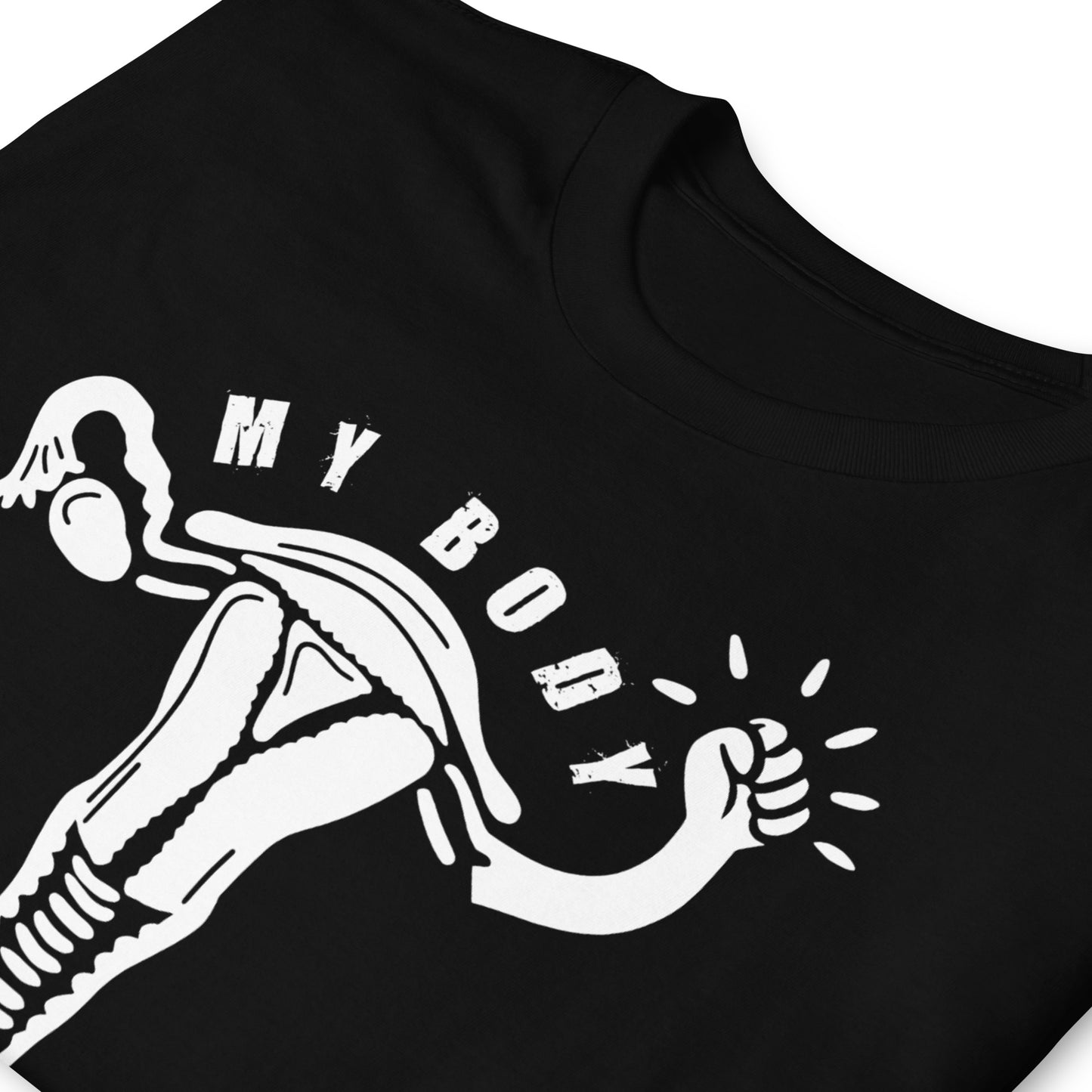 detalle de camiseta mi cuerpo mi eleccion negra
