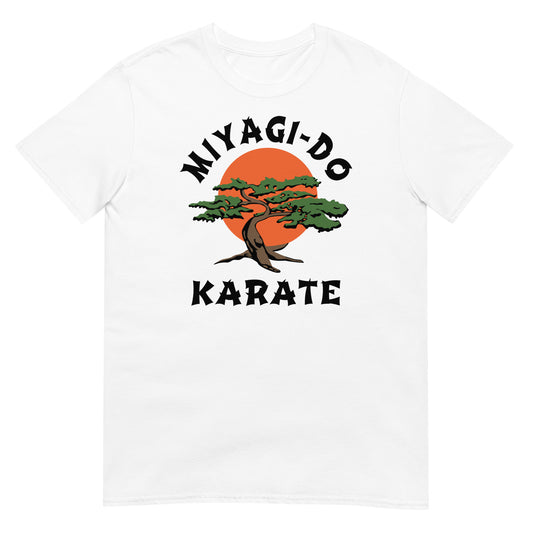 camiseta miyagi do karate bonsai cobra kai en color blanco