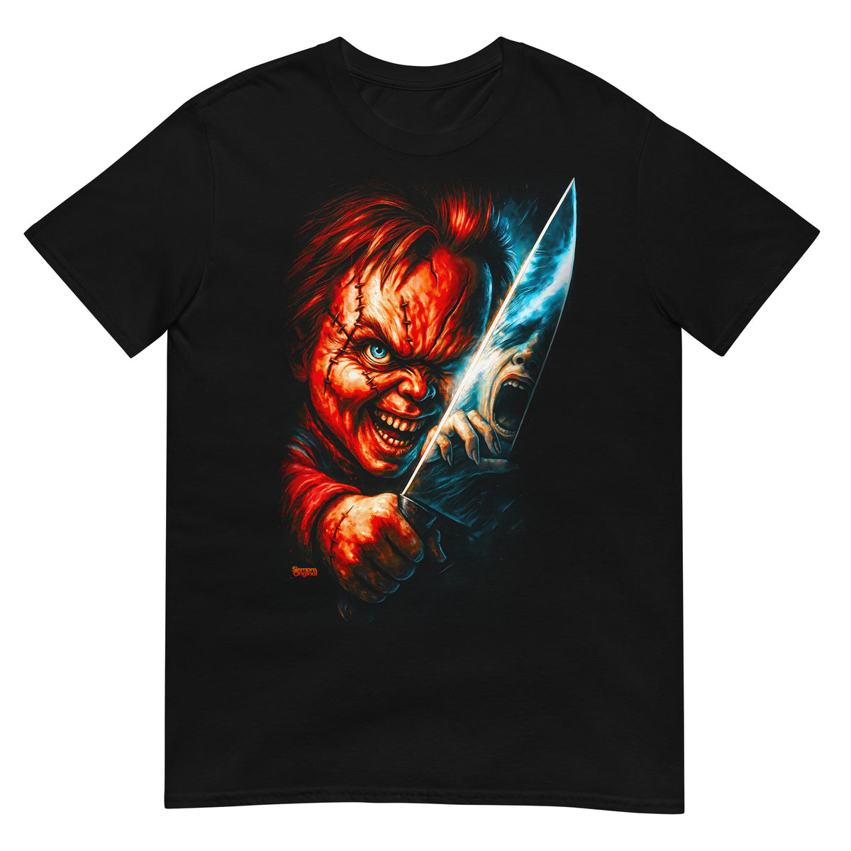 Camiseta negra Muñeco Diabólico inspirada en Chucky con cuchillo