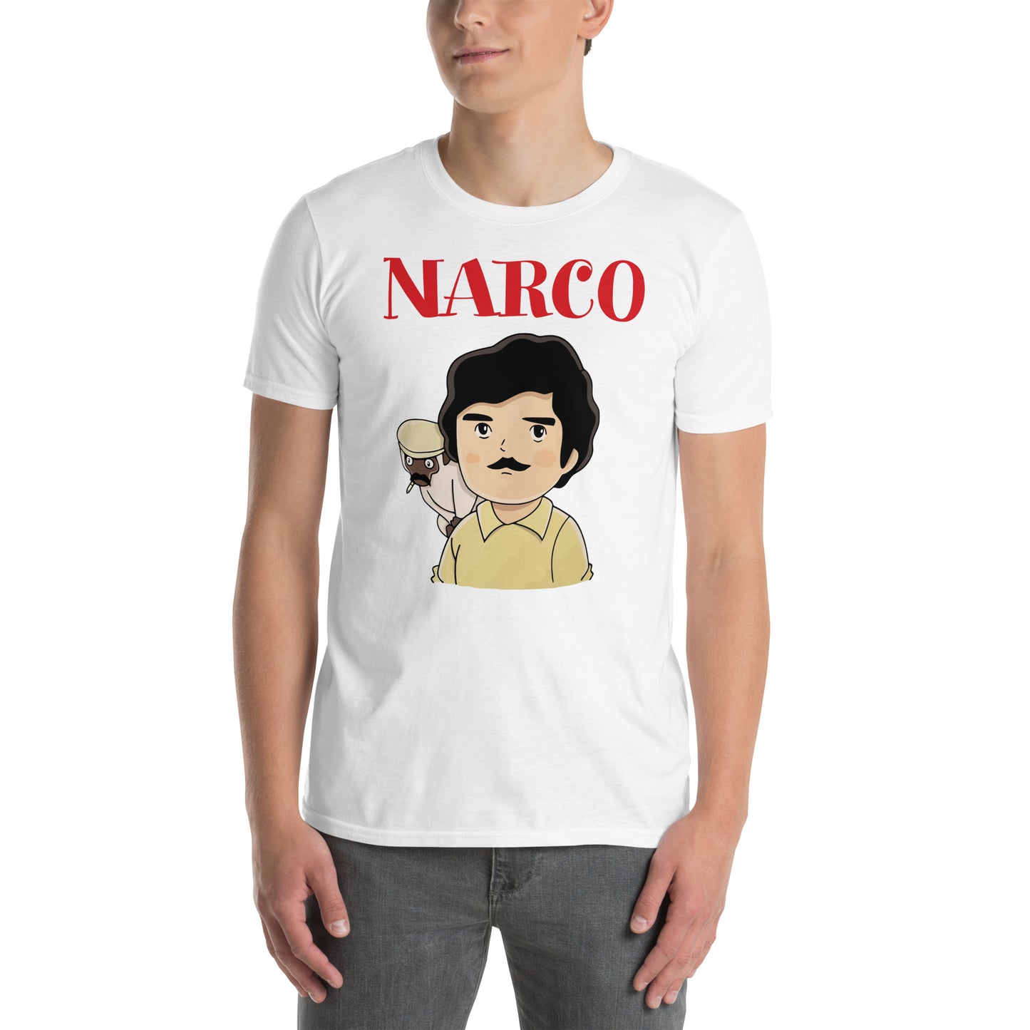hombre con camiseta narco marco amedio pablo escobar en color ablanco