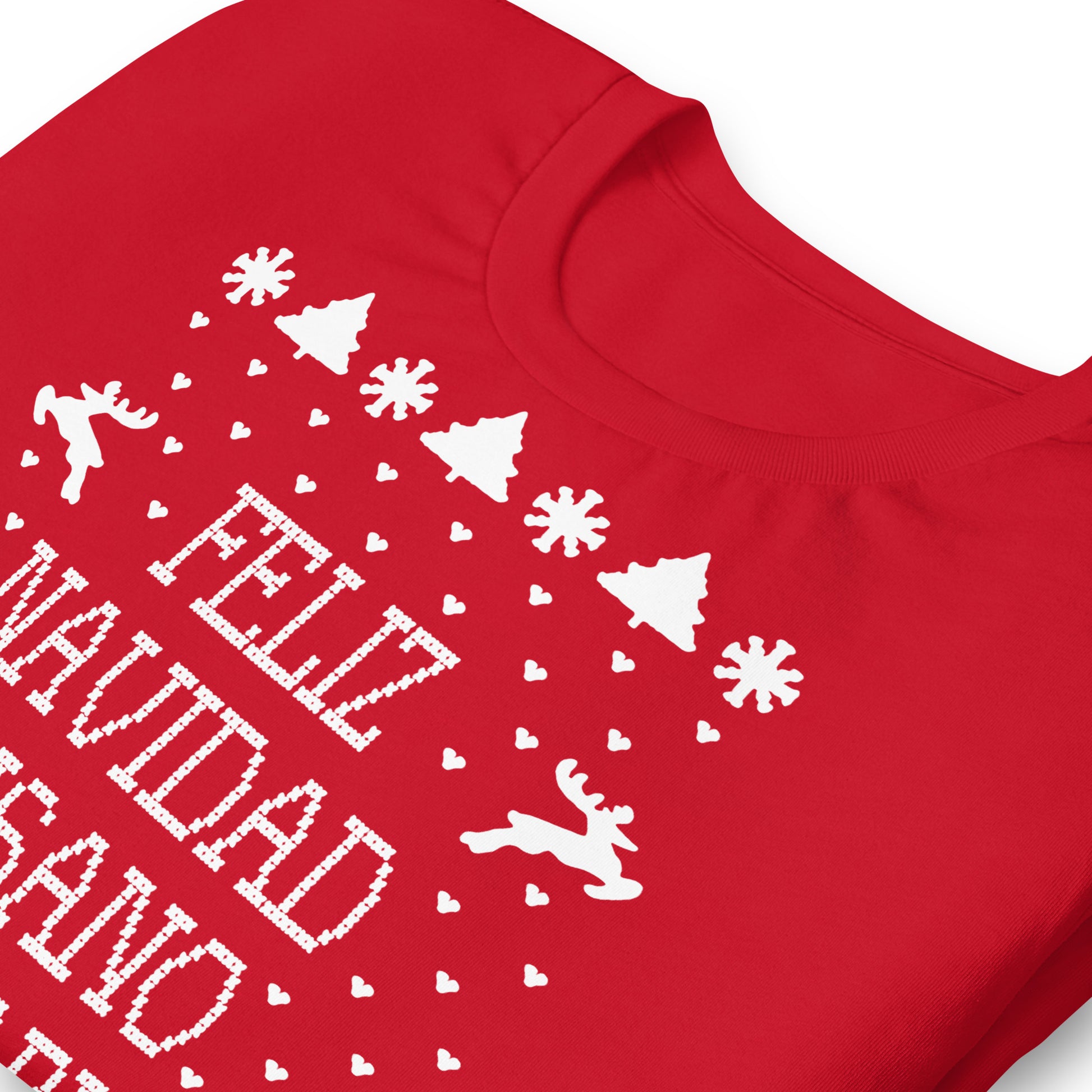 detalle de camiseta feliz navidad gusano miserable solo en casa roja