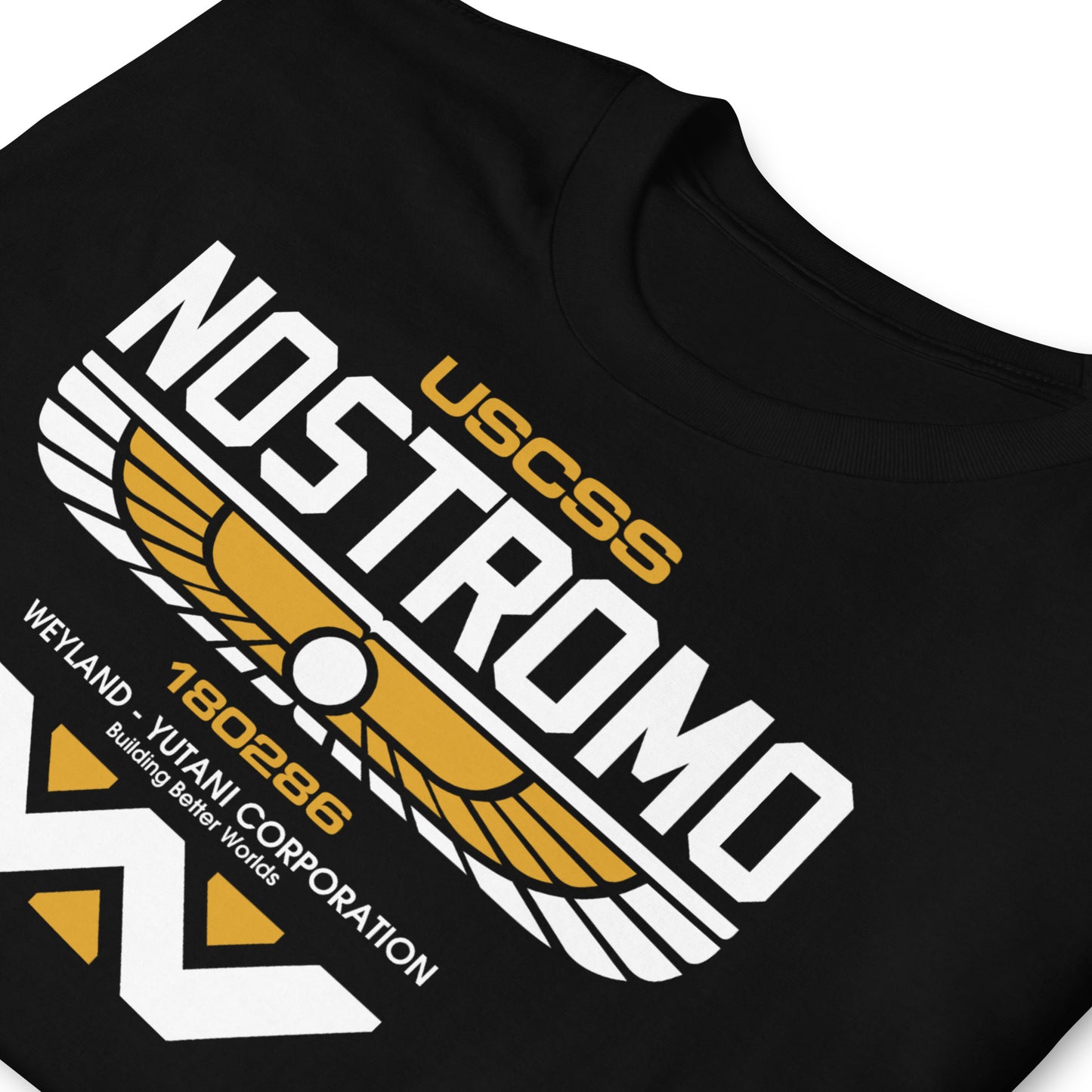 detalle de camiseta nostromo weyland alien negra