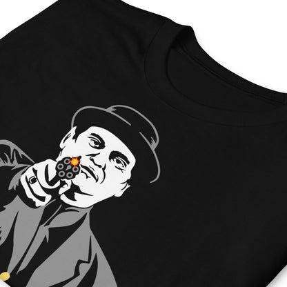 detalle de camiseta gangster tommy devito goodfellas negra
