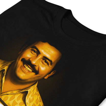 detalle de camiseta pablo escobar foto carcel medellin negra