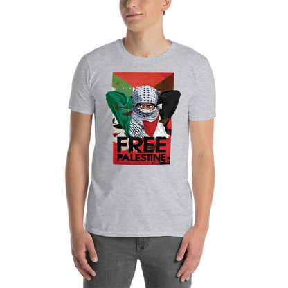 hombre con camiseta palestina libre free palestine en color gris