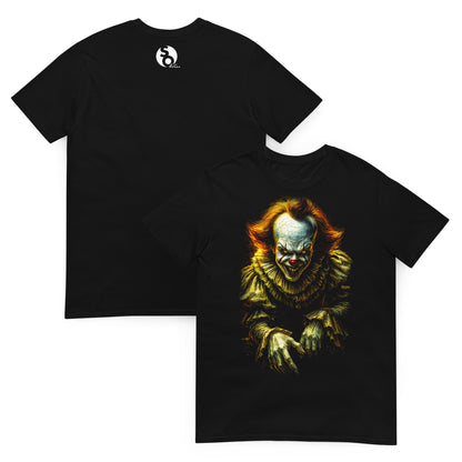 Camiseta negra Payaso Siniestro inspirada en Pennywise de IT delante y logo SO Wear detrás