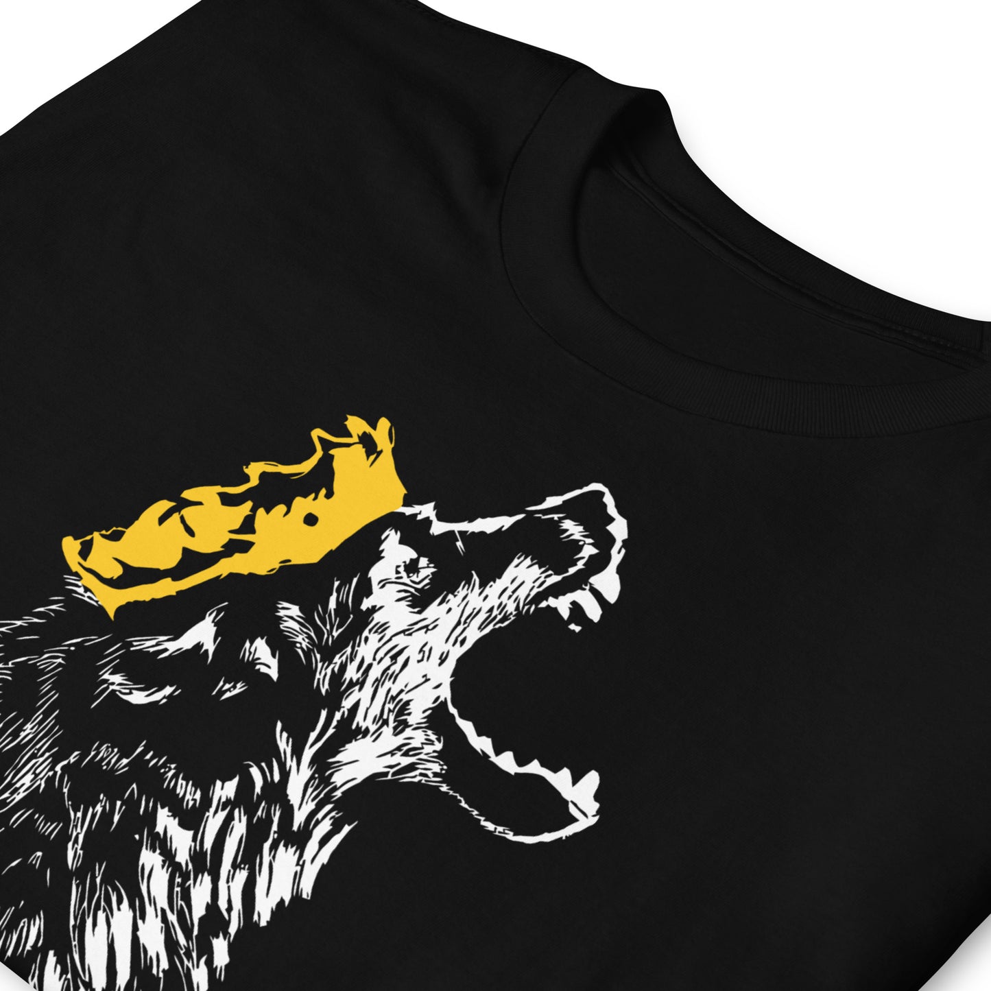 detalle de camiseta rey en el norte lobo juego de tronos negra