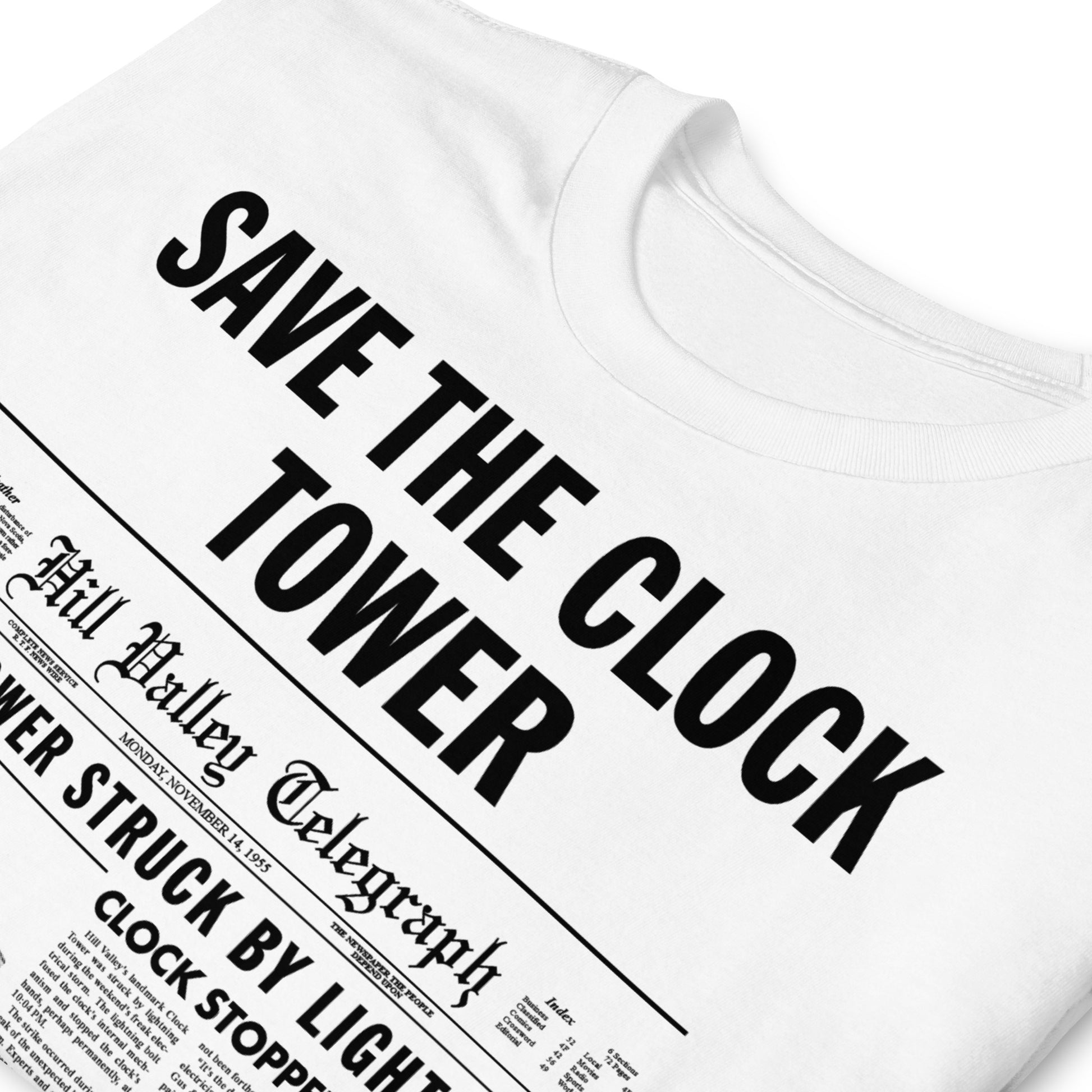 detalle de camiseta save the clock tower hill valley regreso al futuro en color blanco