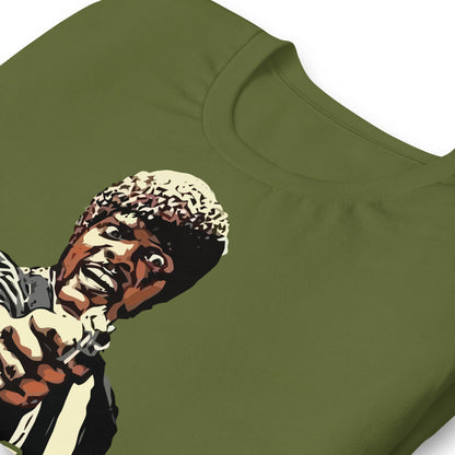detalle de camiseta say what again i dare you pulp fiction verde oliva