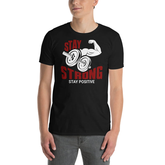 hombre con camiseta stay strong stay positive gym gimnasio fitness en color negro
