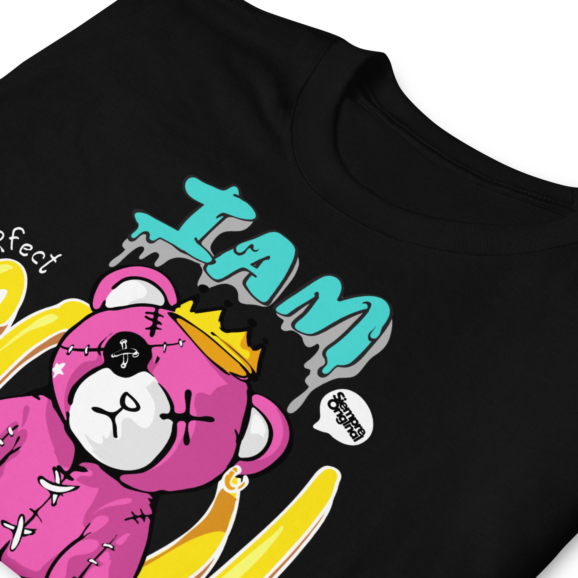 detalle de camiseta teddy bear cool negra