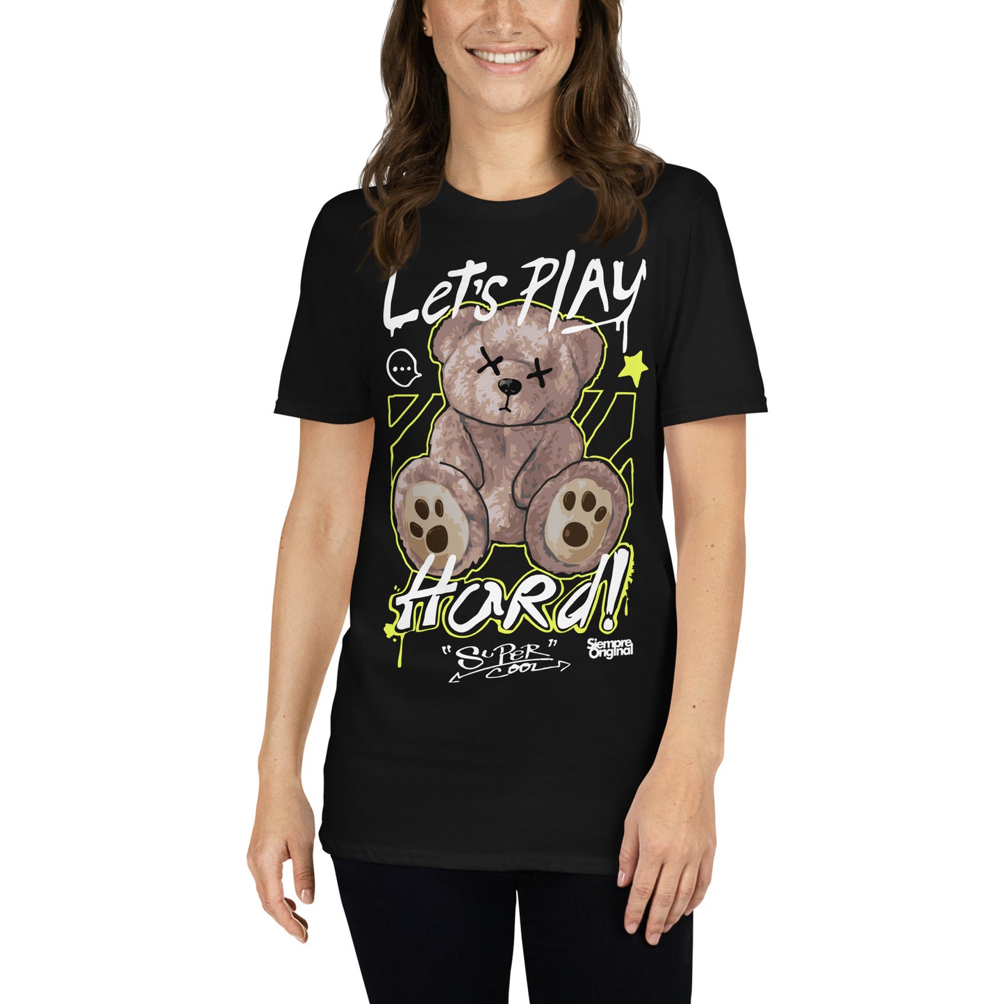 mujer con camiseta teddy bear lets play hard negra