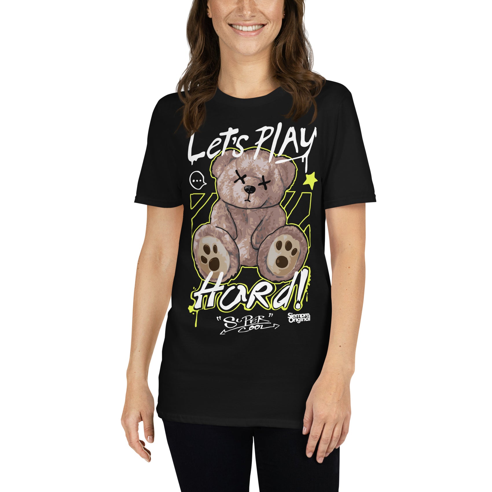 mujer con camiseta teddy bear lets play hard negra