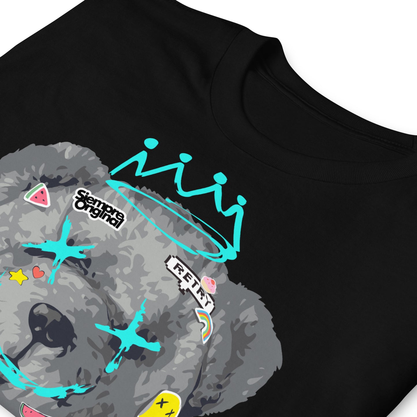 detalle de camiseta teddy bear streetwear negra