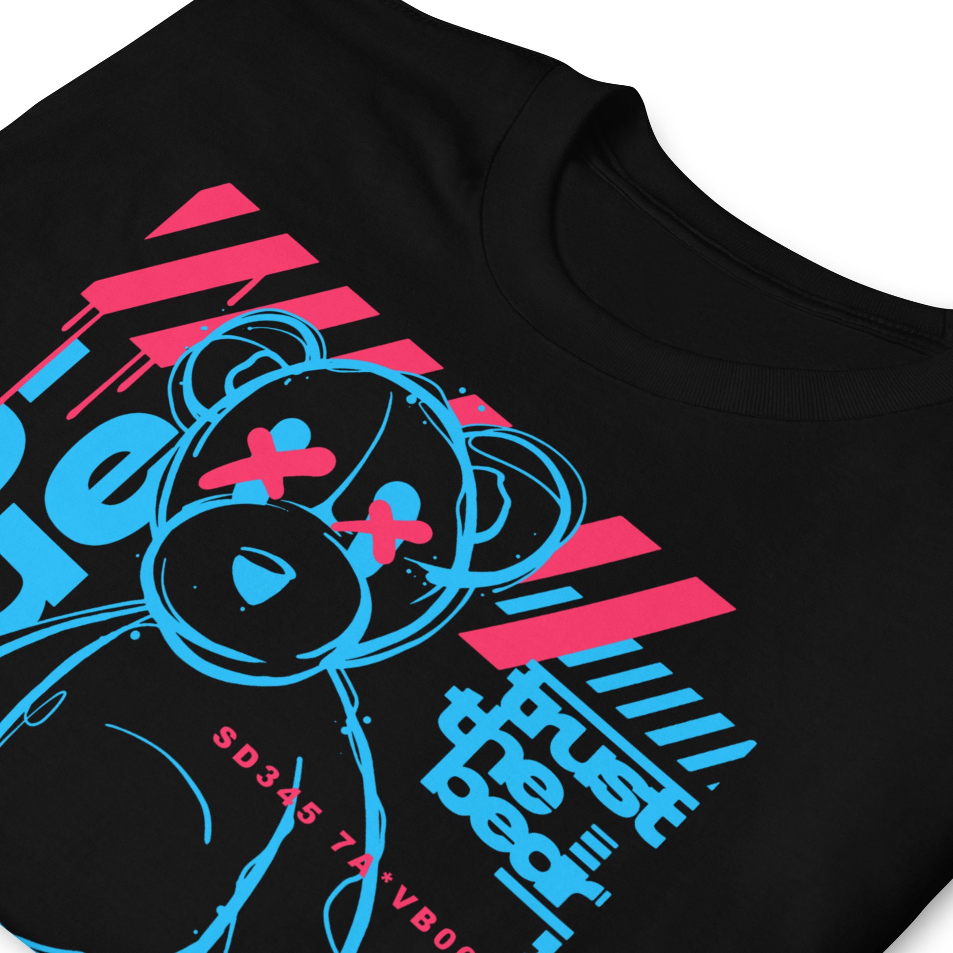 detalle de camiseta teddy bear urban style negra