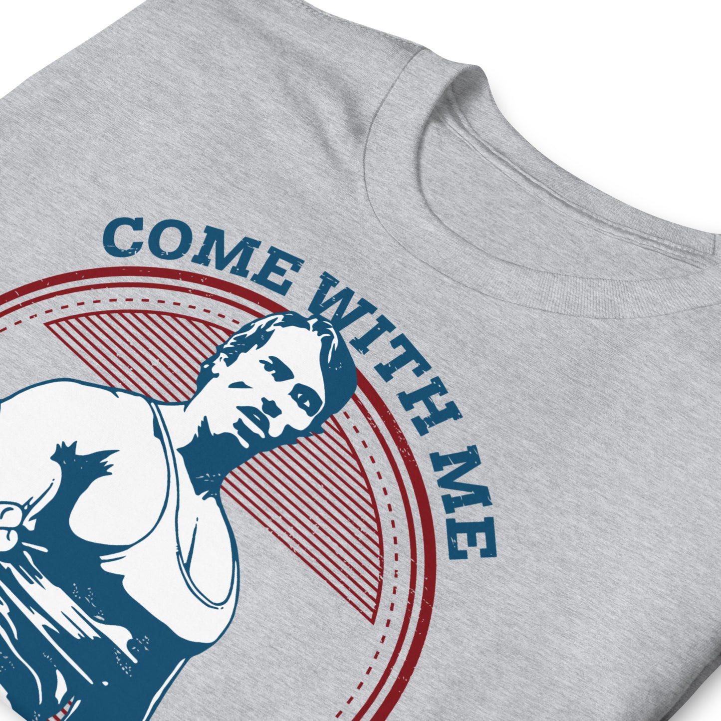 detalle de camiseta come with me if you want to lift arnold gris
