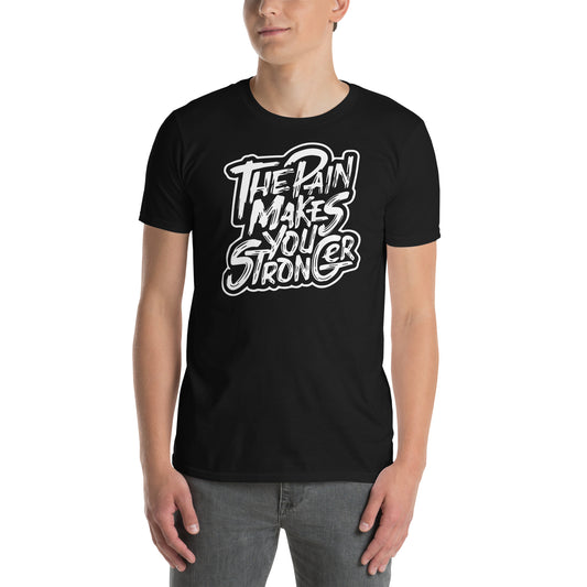 hombre con camiseta the pain makes you stronger gym gimnasio fitness en color negro