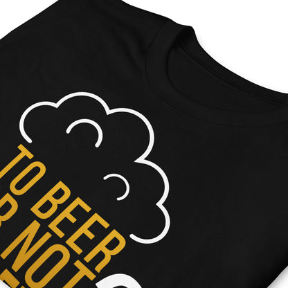 detalle de camiseta to beer or not to beer cerveza hamlet en color negro