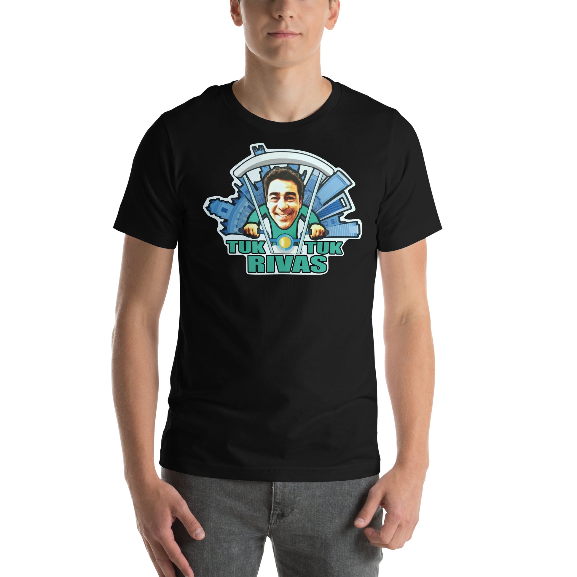 hombre con camiseta tuk tuk rivas amador la que se avecina en color negro
