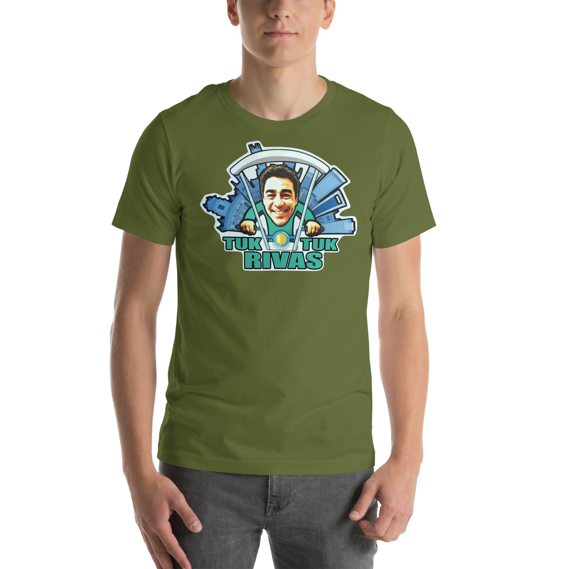 hombre con camiseta tuk tuk rivas amador la que se avecina en color verde oliva
