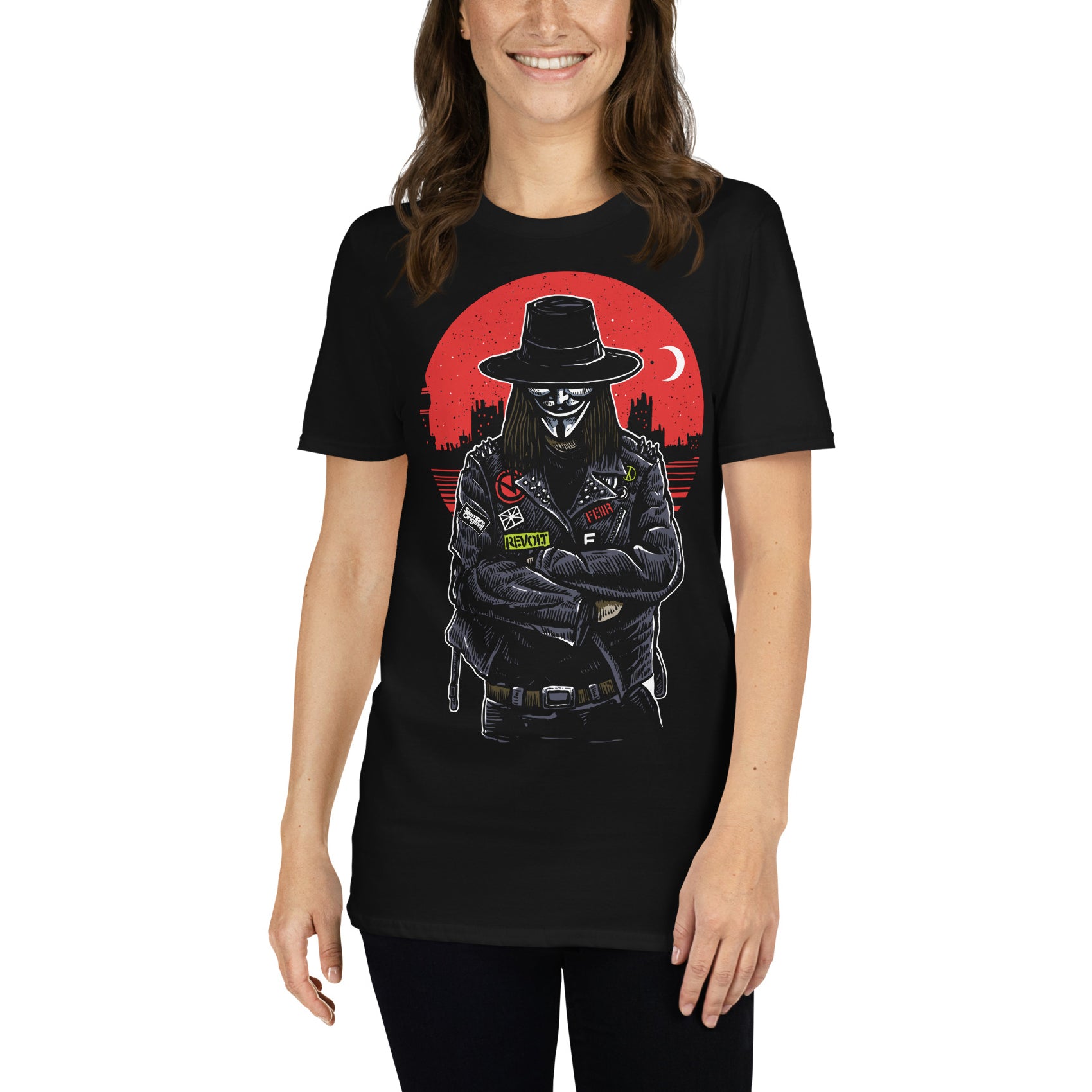 mujer con camiseta v de vendetta punk siempre original urban en color negro