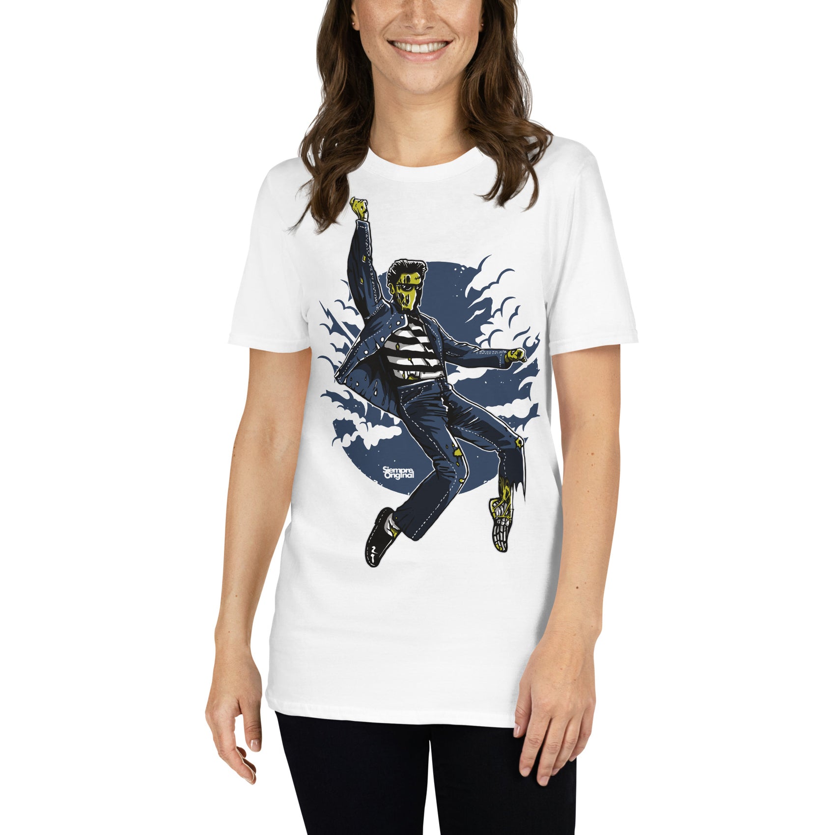 mujer con camiseta zombie rock and roll elvis presley blanca