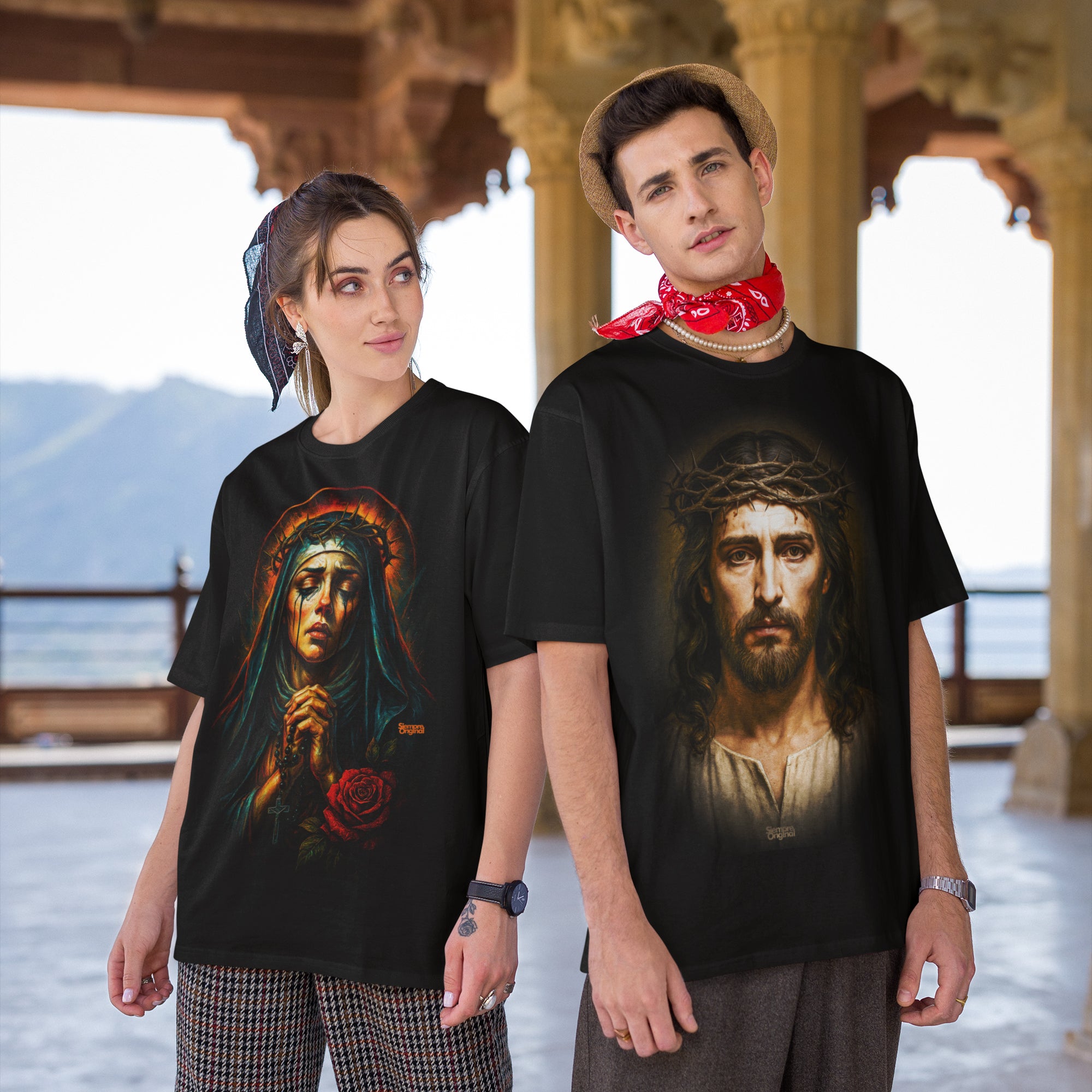 hombre y mujer con camisetas cristianas de jesus y la virgen maria
