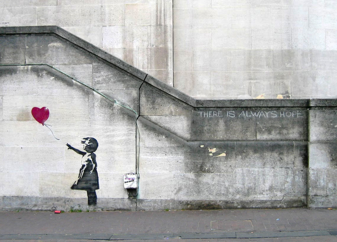 Girl with Balloon de Banksy en Waterloo Bridge en 2002
