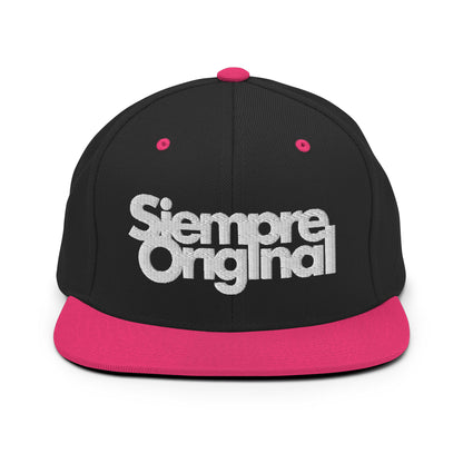 gorra snapback con logo siempre original negra y rosa