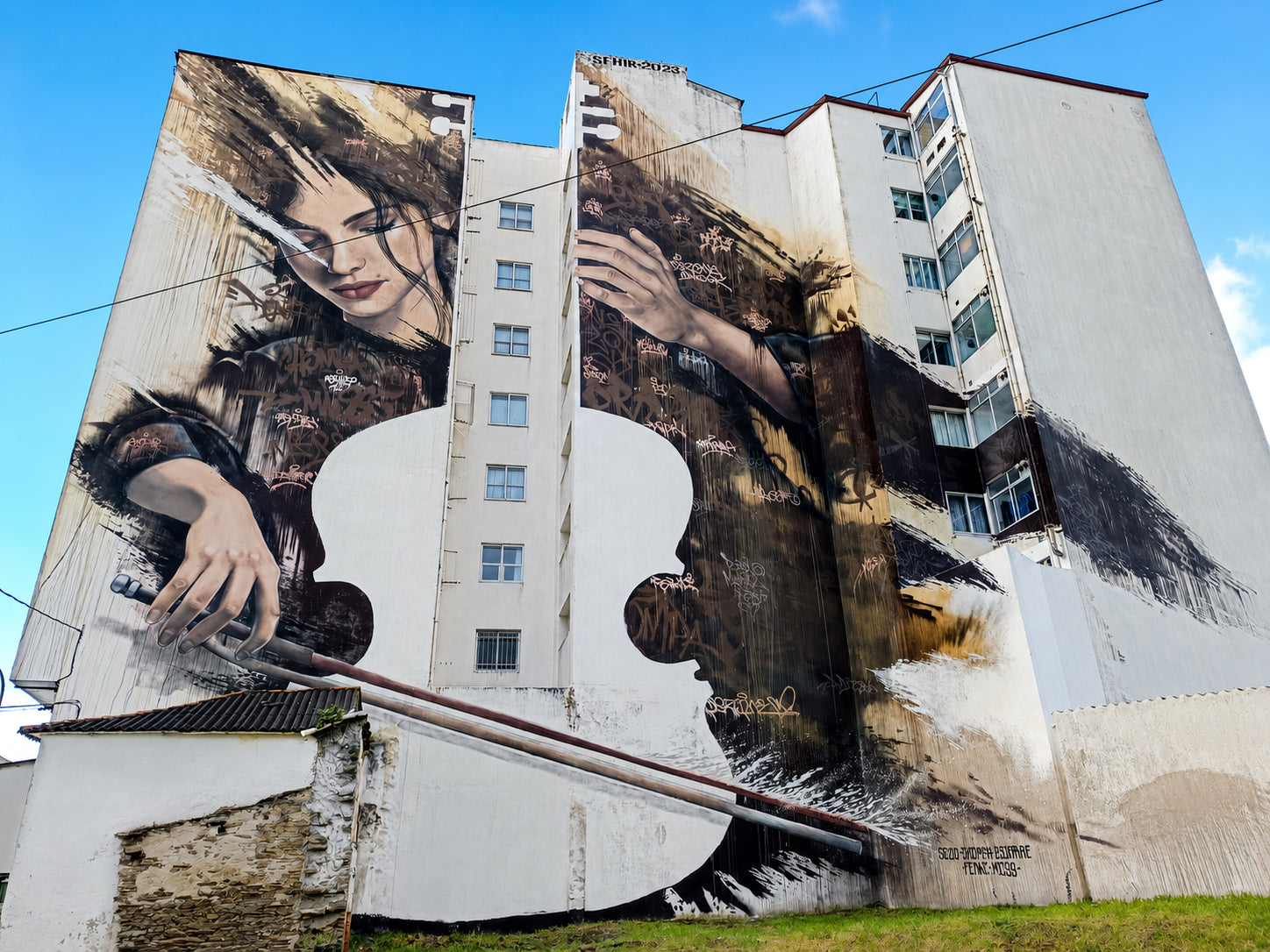 Graffiti by Sfhir chosen as the best mural in the world in 2023