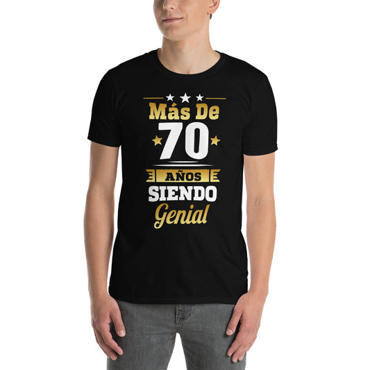 Camiseta Más de 70 Años Siendo Genial
