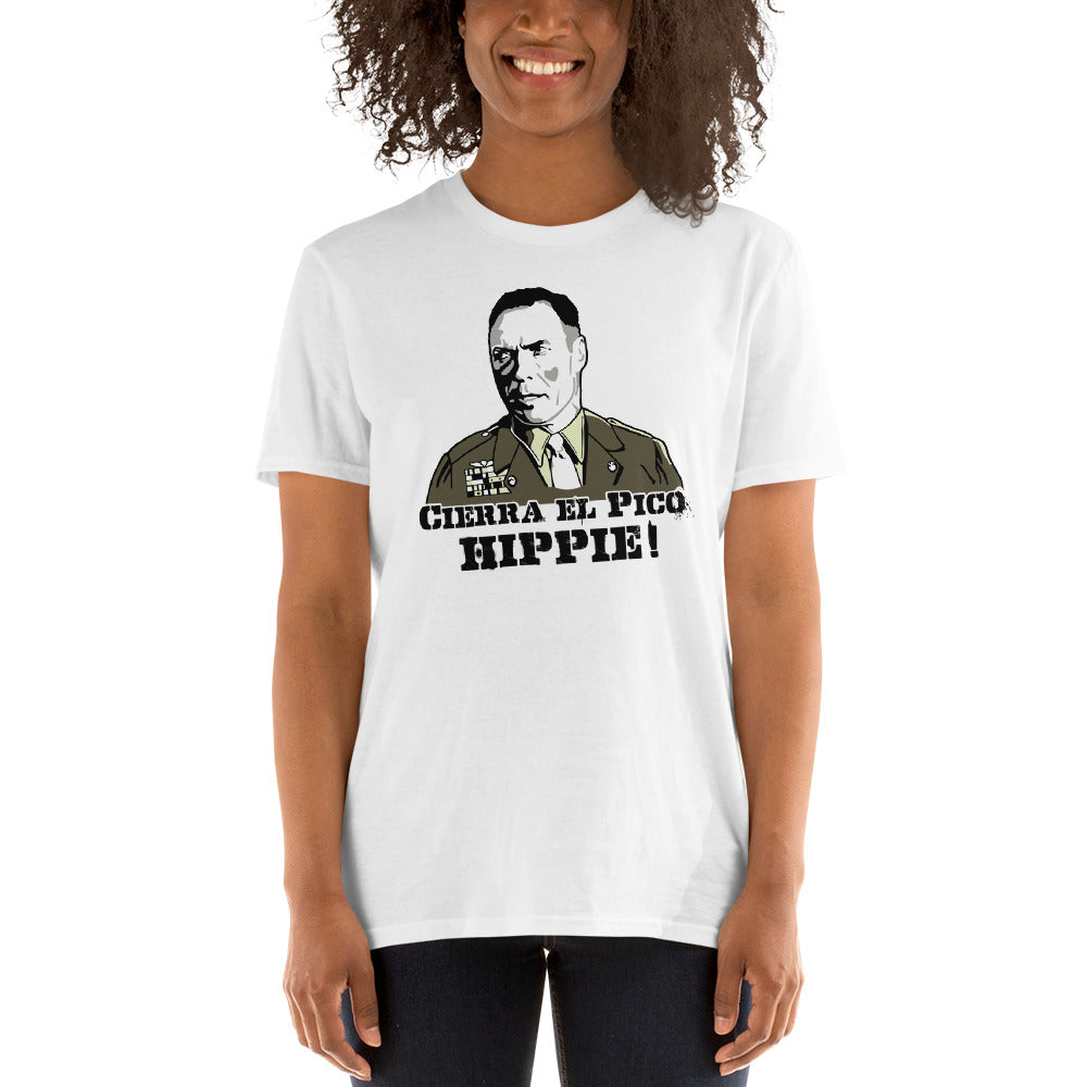 Camiseta Cierra El Pico Hippie