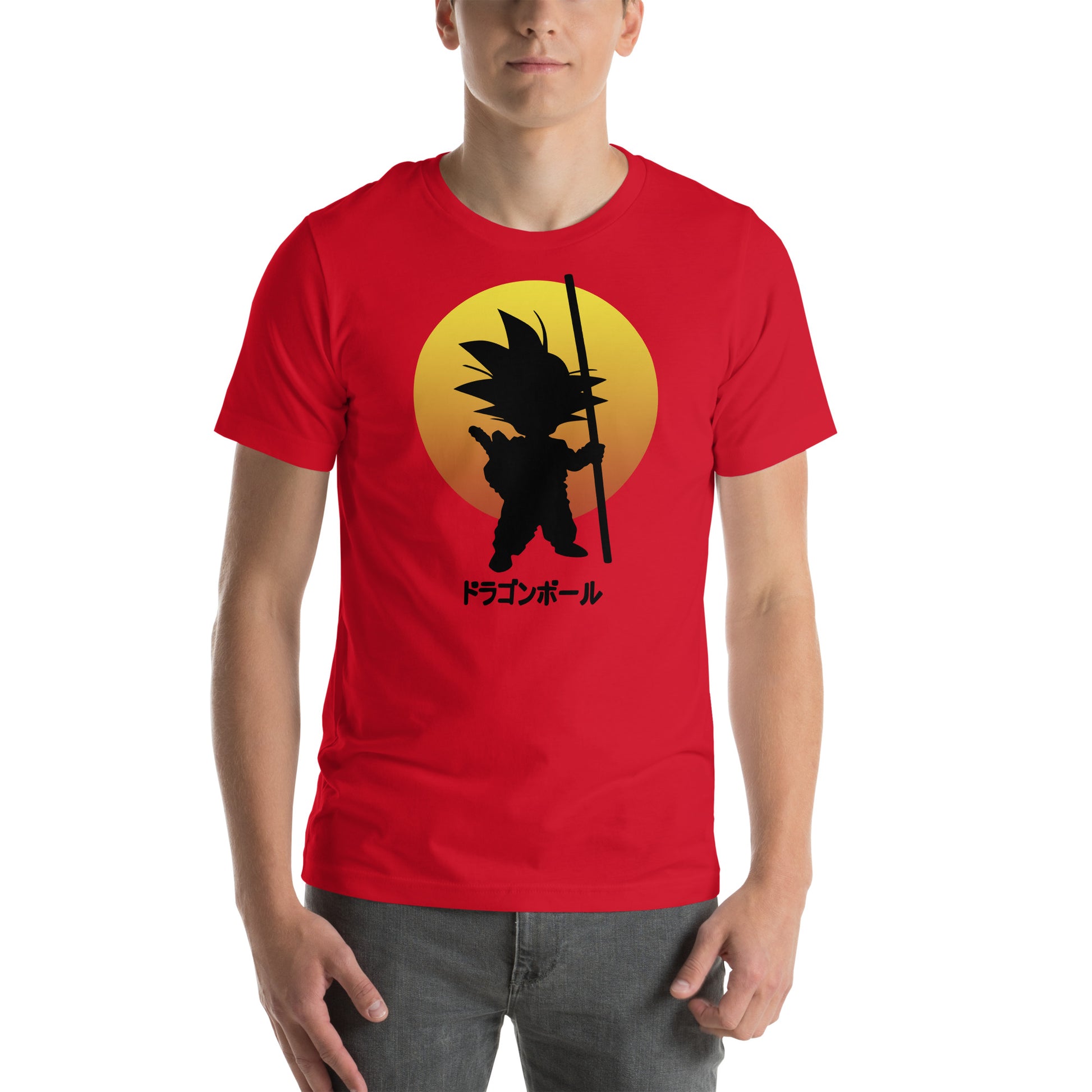 hombre con camiseta de goku de bola de dragon en color rojo