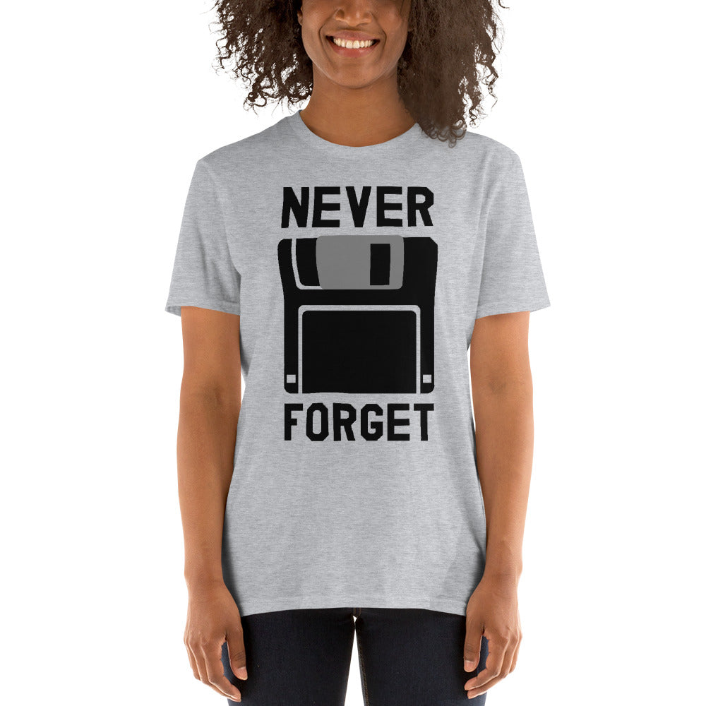 Camiseta Never Forget - Diskette